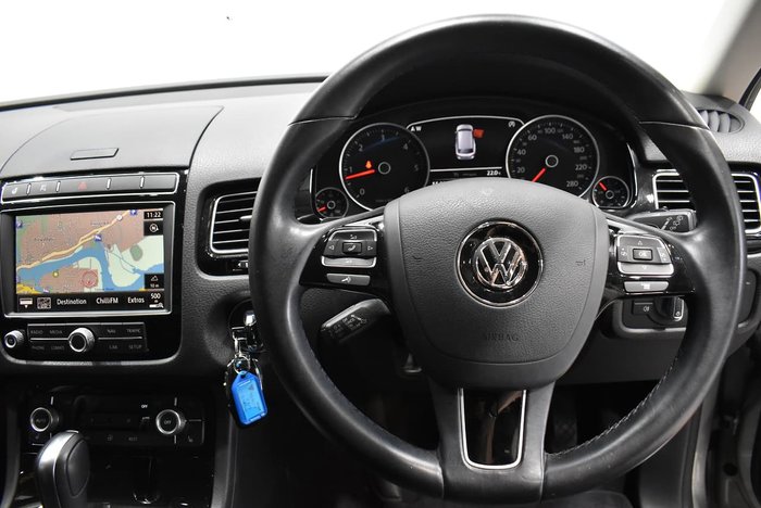 2016 Volkswagen Touareg 150TDI Element 7P MY16 Four Wheel Drive Canyon Grey
