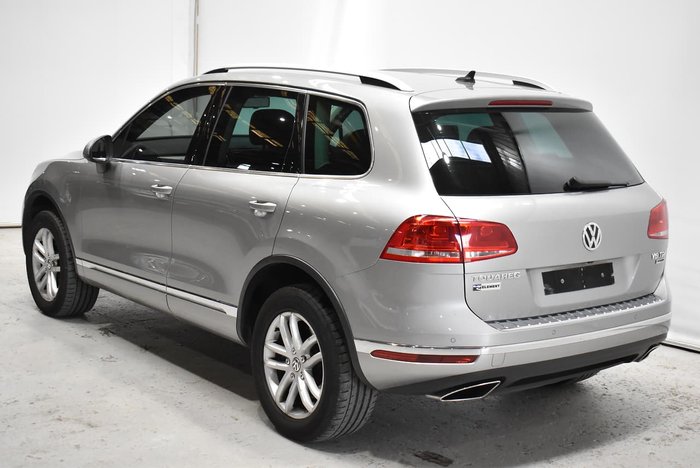 2016 Volkswagen Touareg 150TDI Element 7P MY16 Four Wheel Drive Canyon Grey