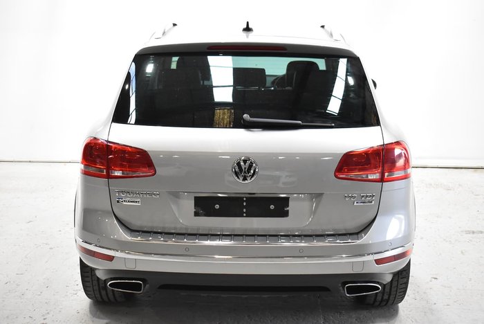 2016 Volkswagen Touareg 150TDI Element 7P MY16 Four Wheel Drive Canyon Grey