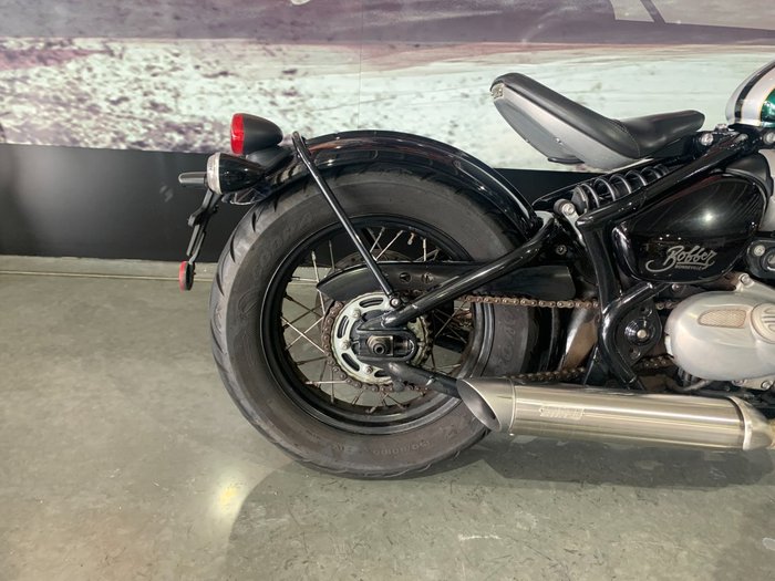 2017 Triumph BONNEVILLE BOBBER Green