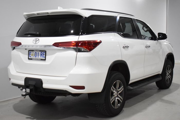 2015 Toyota Fortuner GXL GUN156R 4X4 Dual Range Glacier White