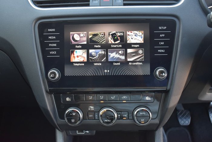 2018 SKODA Octavia 110TSI NE MY18.5 White