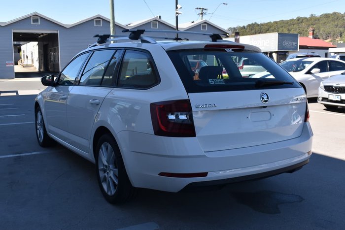 2018 SKODA Octavia 110TSI NE MY18.5 White