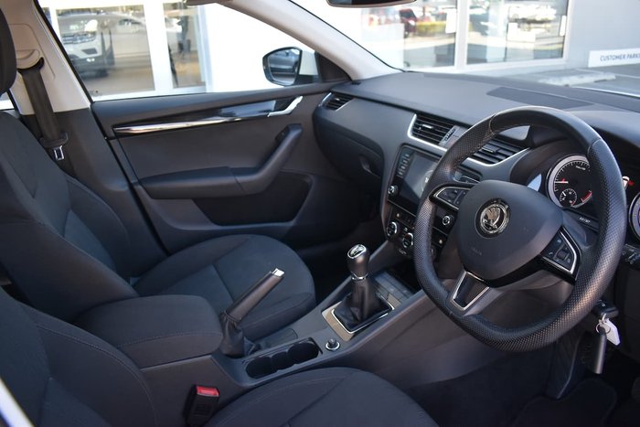 2018 SKODA Octavia 110TSI NE MY18.5 White