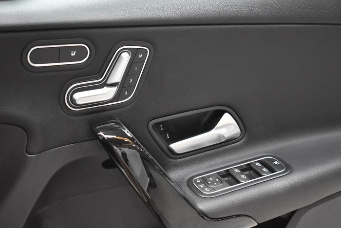 2019 Mercedes-Benz A-Class A180 V177 Polar White