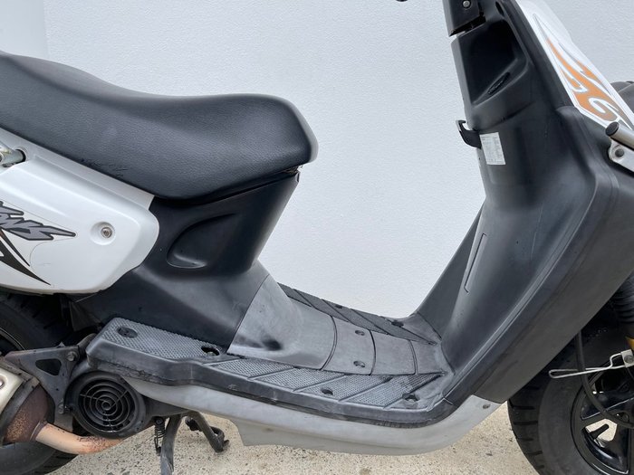 2009 Yamaha YW100 BEE WEE WHITE