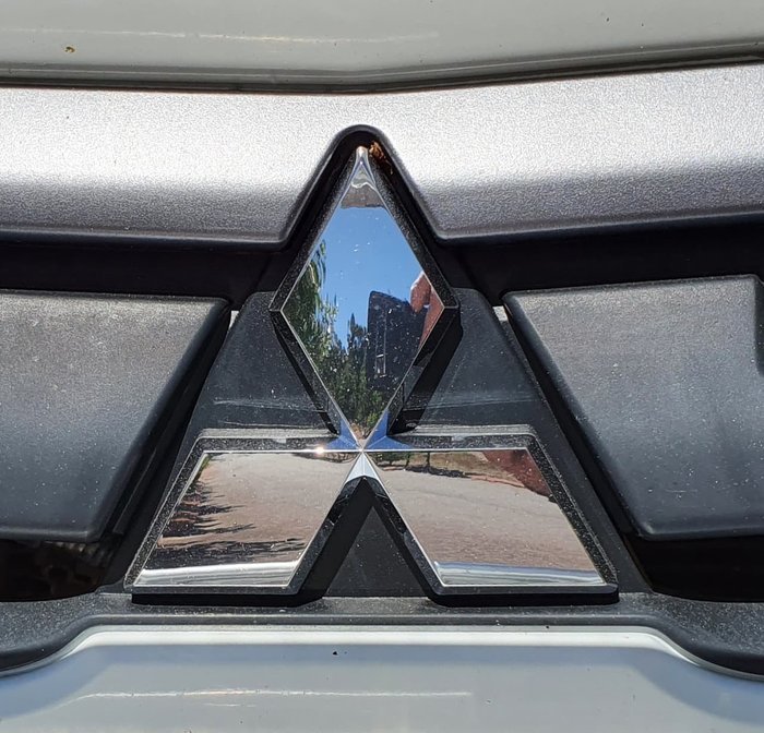 2017 FUSO FG CANTER WHITE