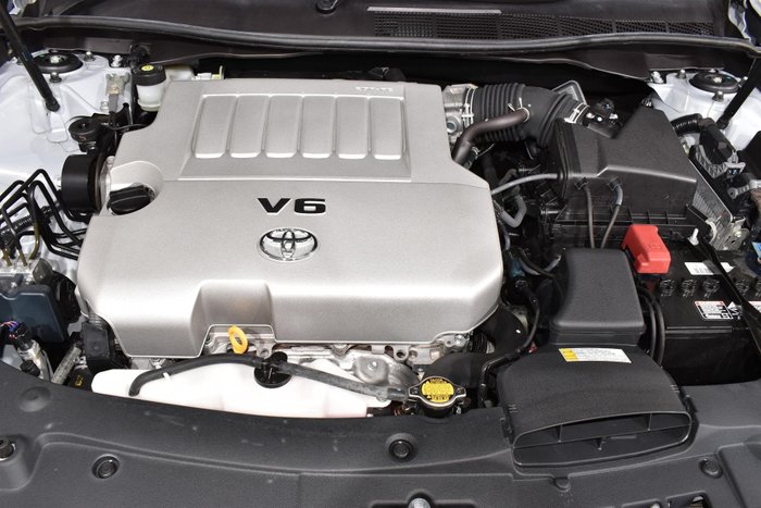 2016 Toyota Aurion Presara GSV50R Silver Pearl