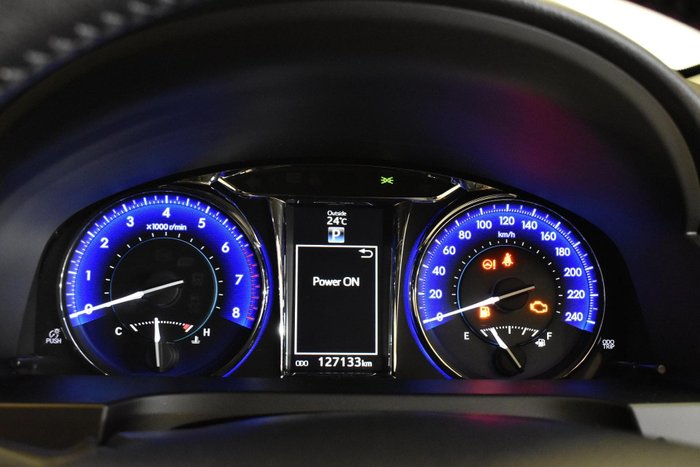 2016 Toyota Aurion Presara GSV50R Silver Pearl