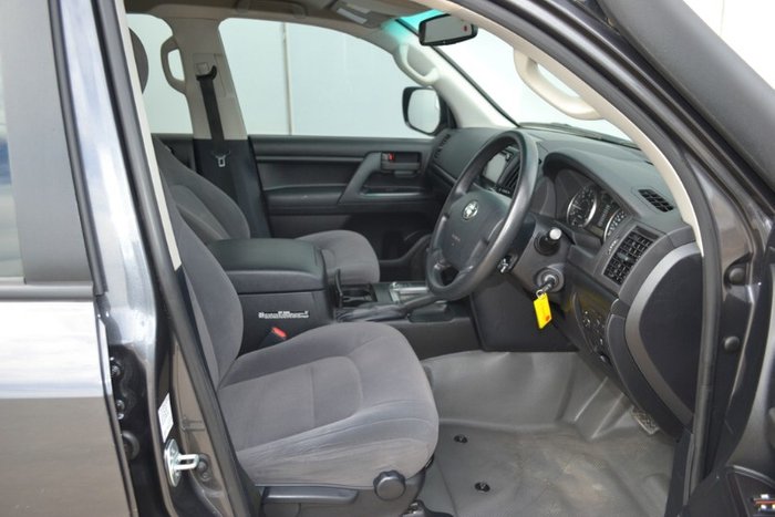 2017 Toyota Landcruiser GX VDJ200R 4X4 Dual Range GRAPHITE