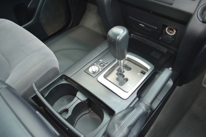 2017 Toyota Landcruiser GX VDJ200R 4X4 Dual Range GRAPHITE