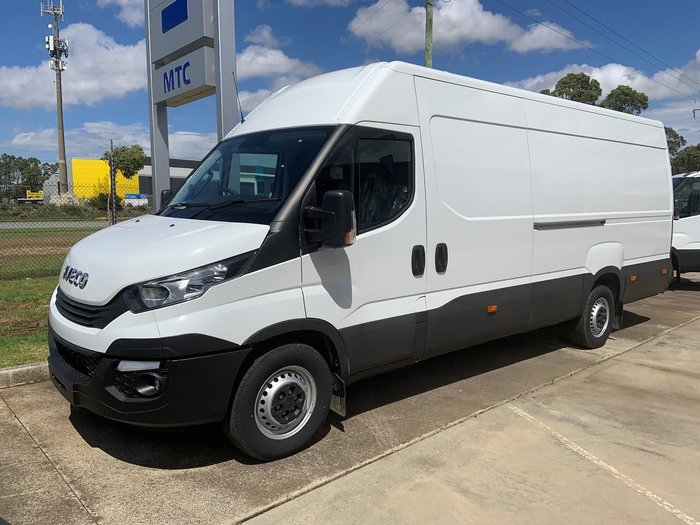 2020 IVECO DAILY 35S17 White