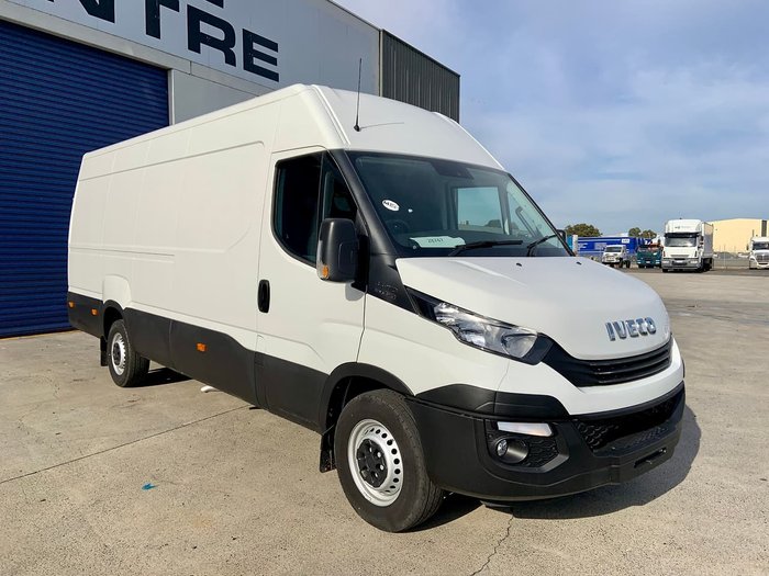 2020 IVECO DAILY 35S17 White
