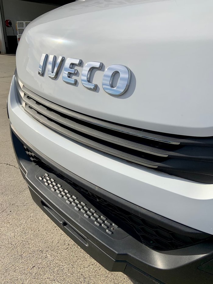 2020 IVECO 35S17A8V16 White