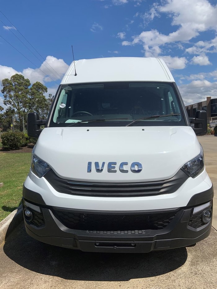 2020 IVECO 35S17A8V16 White