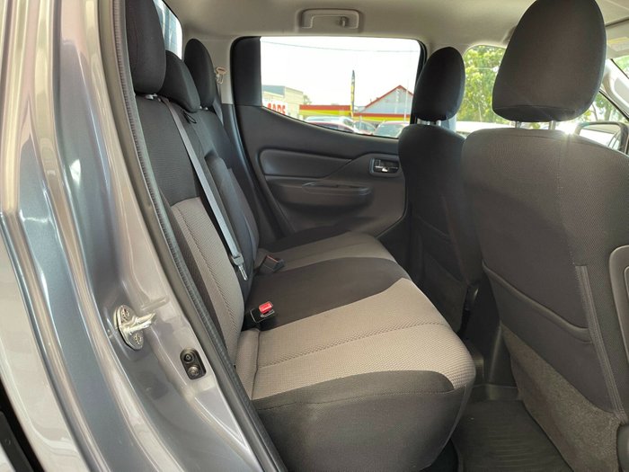 2016 Mitsubishi Triton