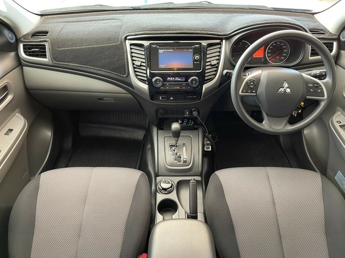 2016 Mitsubishi Triton