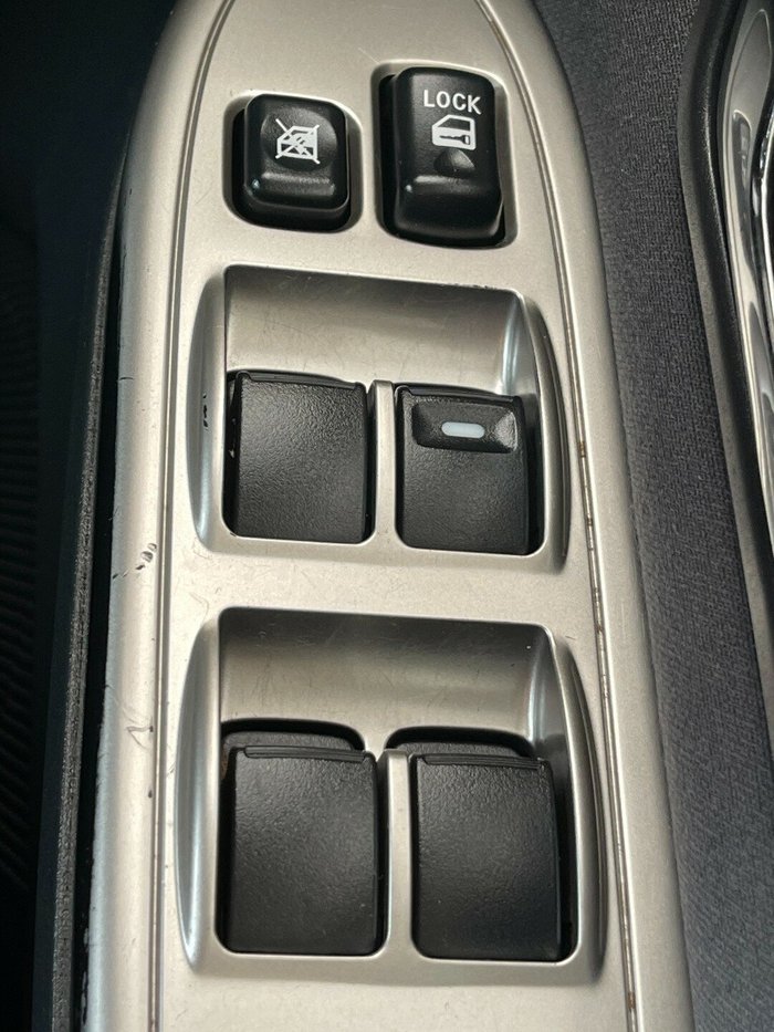 2015 Mitsubishi Pajero