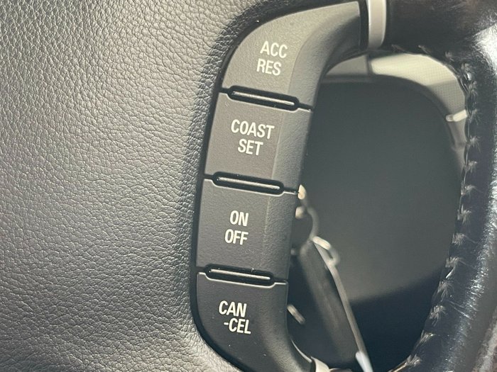 2015 Mitsubishi Pajero