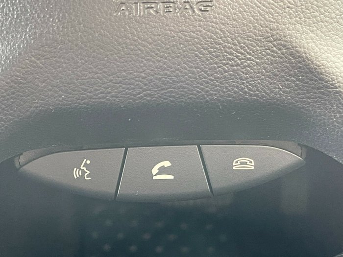 2015 Mitsubishi Pajero