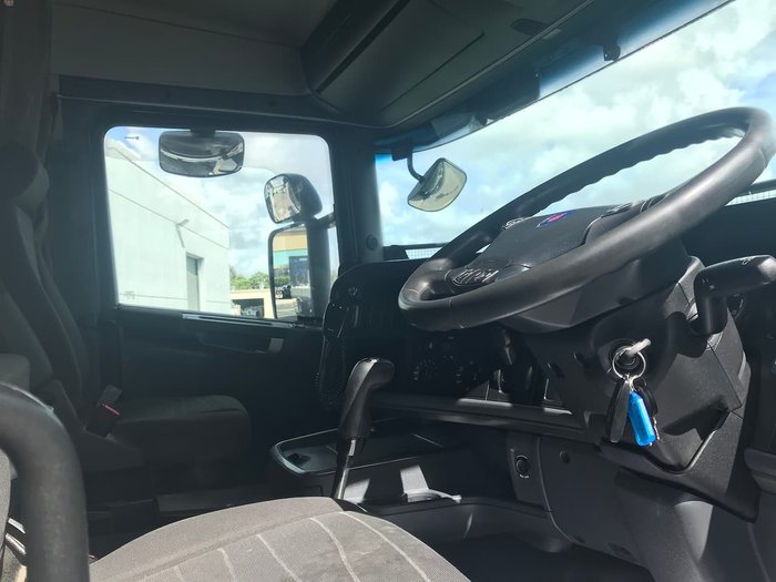 2013 SCANIA R620 WHITE