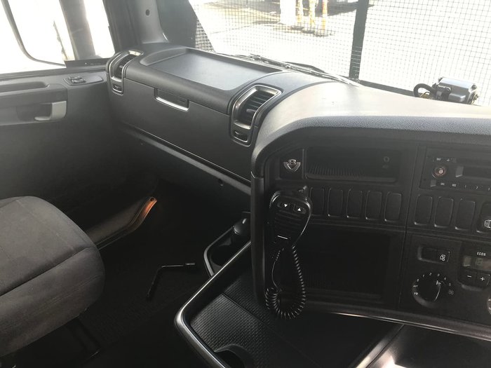 2013 SCANIA R620 WHITE