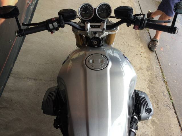 2017 BMW R NINE T ROAD SILVER