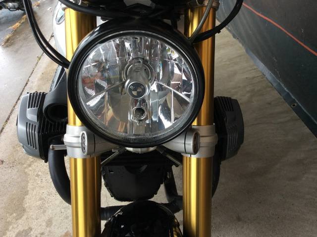 2017 BMW R NINE T ROAD SILVER