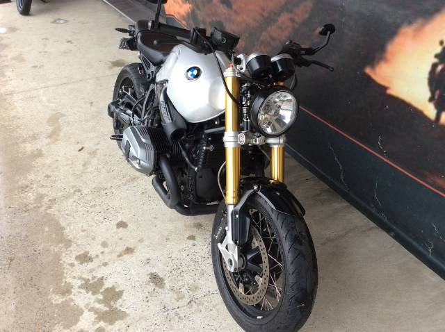 2017 BMW R NINE T ROAD SILVER