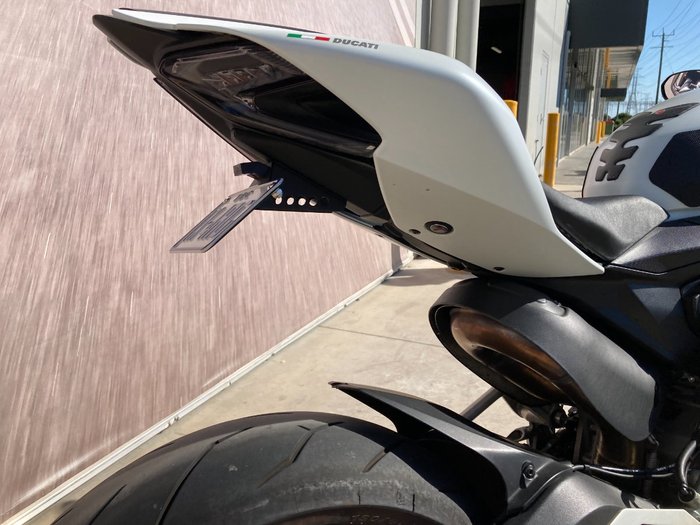 2017 DUCATI 959 PANIGALE (WHITE) White