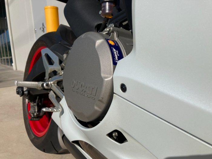 2017 DUCATI 959 PANIGALE (WHITE) White