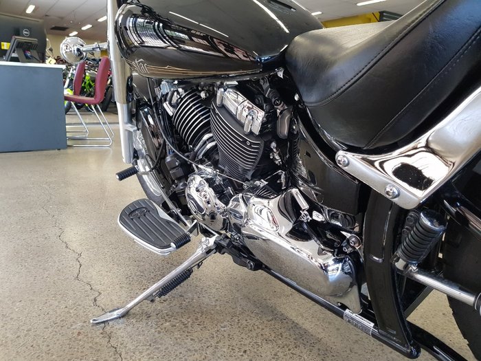 2018 Yamaha XVS650 V-STAR CUSTOM Black