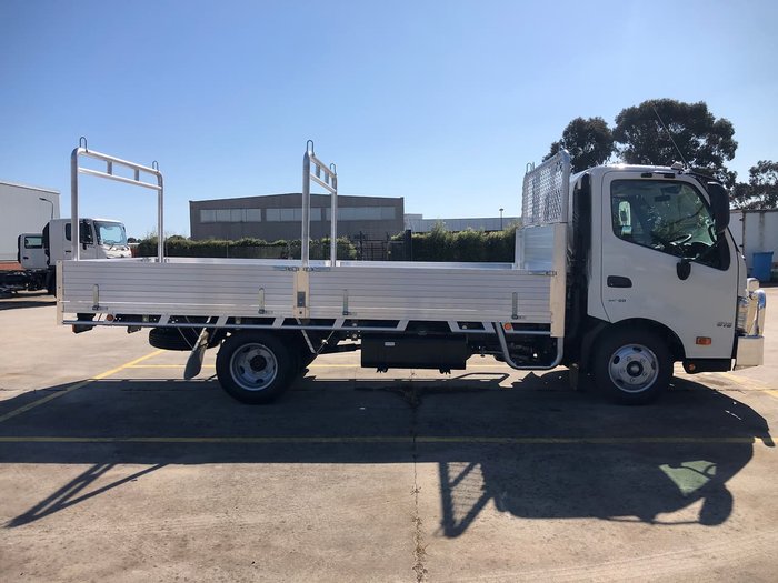 2021 HINO 616 White