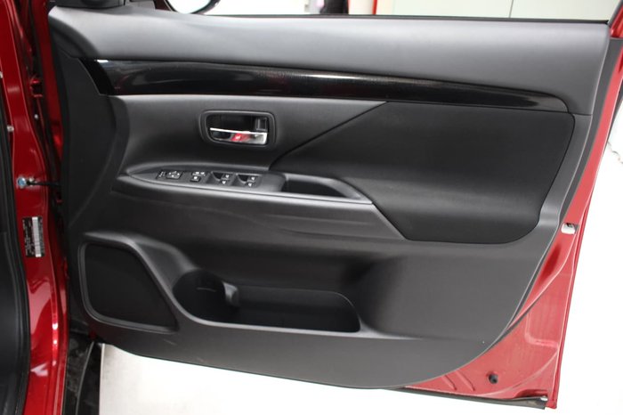 2019 Mitsubishi Outlander ES ZL MY20 4X4 On Demand Red