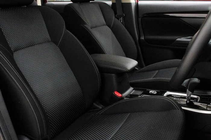 2019 Mitsubishi Outlander ES ZL MY20 4X4 On Demand Red