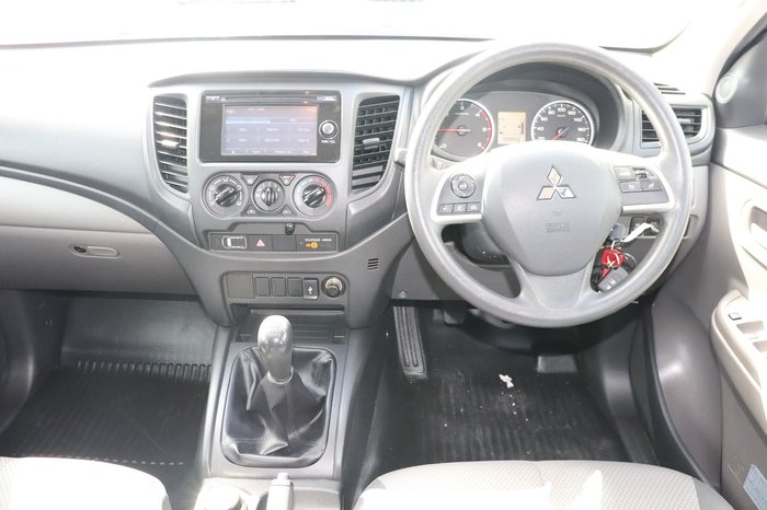 2017 Mitsubishi Triton GLX MQ MY17 4X4 Dual Range Black