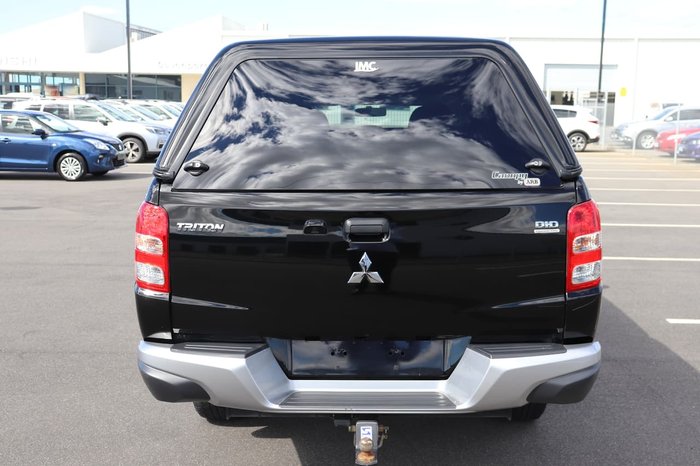 2017 Mitsubishi Triton GLX MQ MY17 4X4 Dual Range Black