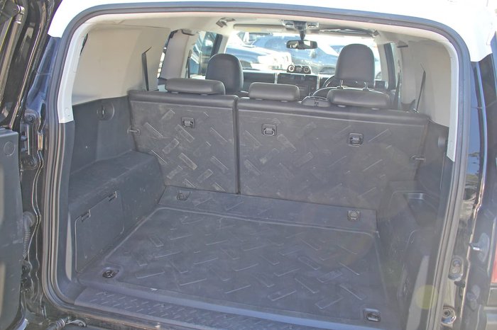 2013 Toyota FJ Cruiser GSJ15R 4X4 Dual Range Black