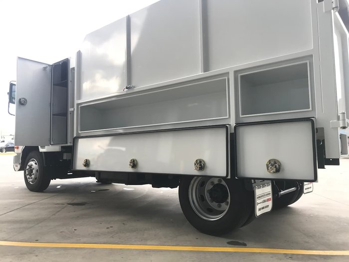 2020 FUSO FIGHTER 1124 White