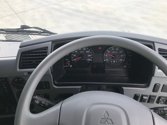 2020 FUSO FIGHTER 1124 White