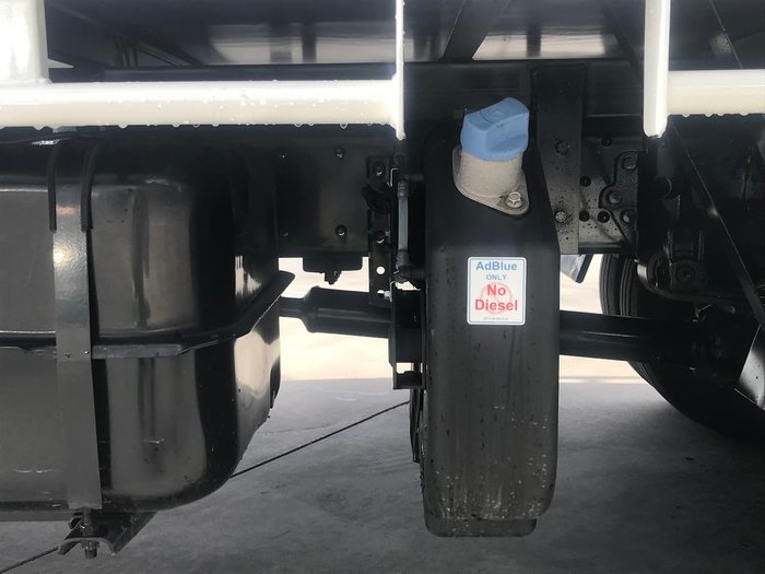 2020 FUSO FK62FLZ1RFAH White