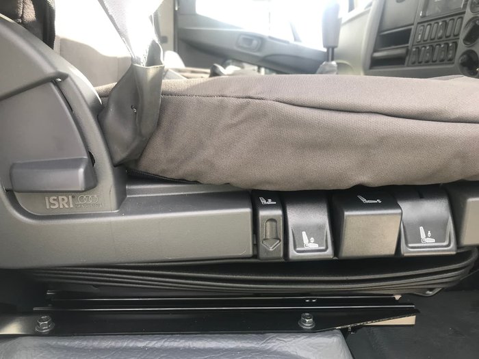 2020 FUSO FK62FLZ1RFAH White