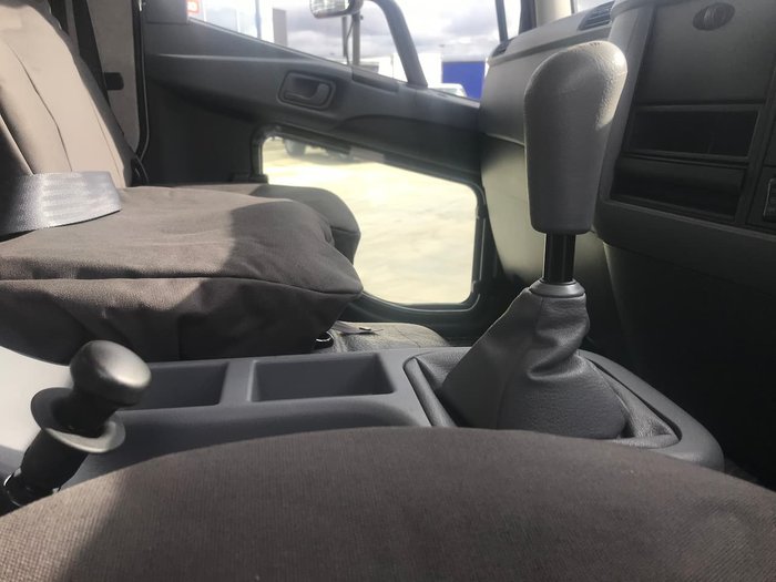 2020 FUSO FK62FLZ1RFAH White