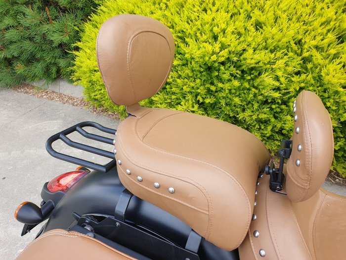 2017 Indian CHIEF DARK HORSE Thunder Black Smoke