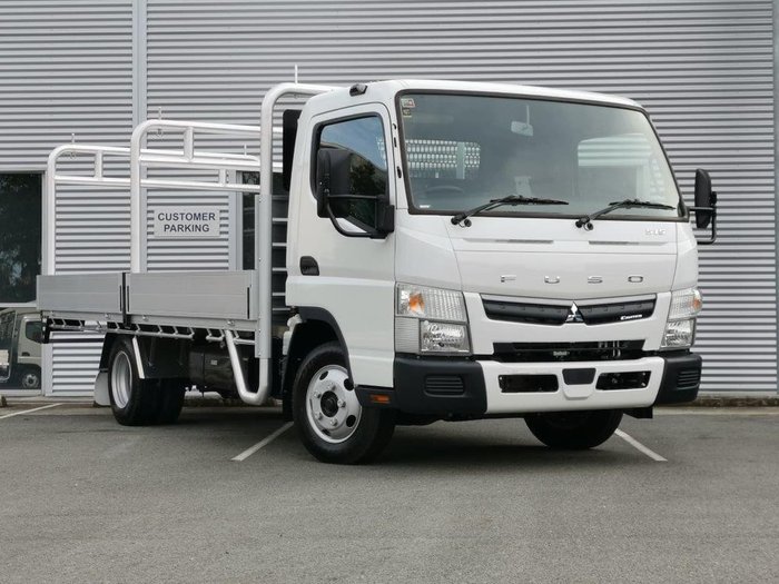 2021 FUSO CANTER 515 MANUAL - TRAY White