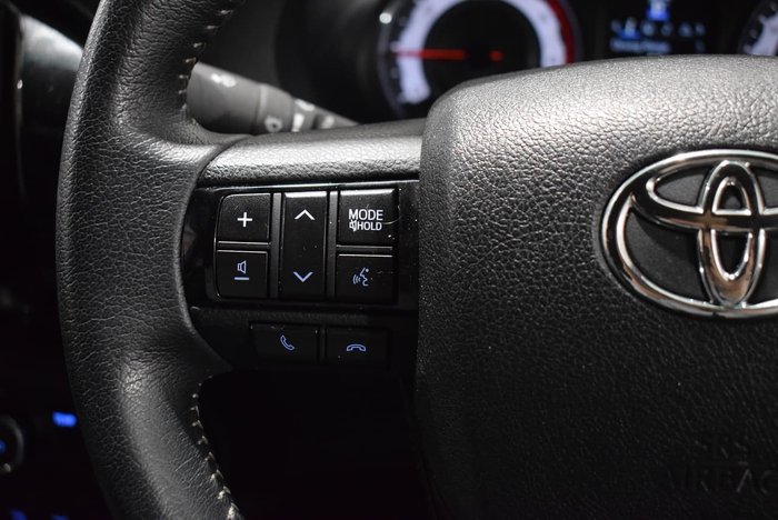 2018 Toyota Hilux Rogue GUN126R 4X4 Dual Range White