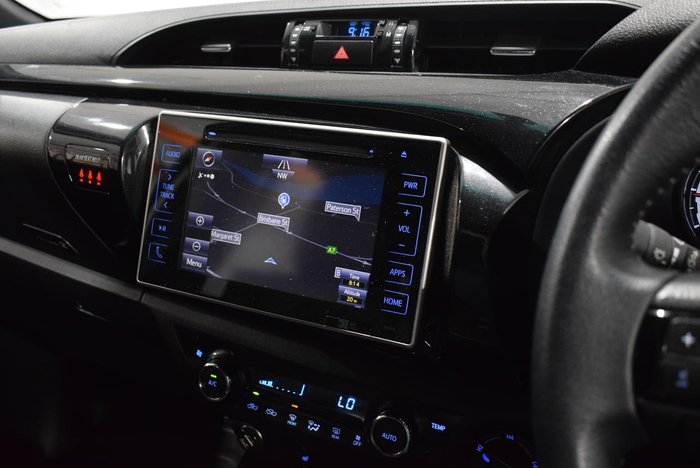 2018 Toyota Hilux Rogue GUN126R 4X4 Dual Range White