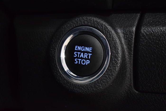 2018 Toyota Hilux Rogue GUN126R 4X4 Dual Range White