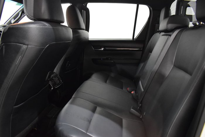 2018 Toyota Hilux Rogue GUN126R 4X4 Dual Range White