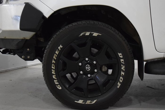 2018 Toyota Hilux Rogue GUN126R 4X4 Dual Range White